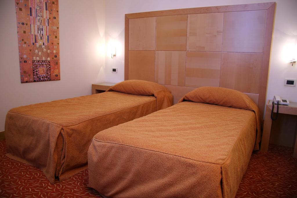 Hotel Roma Cividale del Friuli 客房 照片